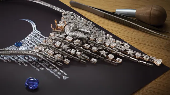 Chanel Imprimé Lion necklace