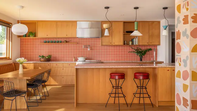Alki Lookout kitchen