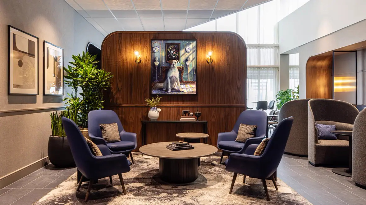 American Express Centurion lounge in Amsterdam
