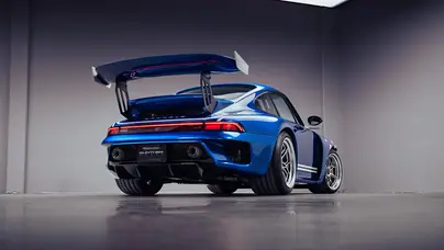 Just five examples of the Gunther Werks Brundle Edition Turbo will be built