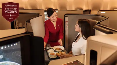 RR_20261020_Airline_Awards_best_food_and_wine_service_cathay