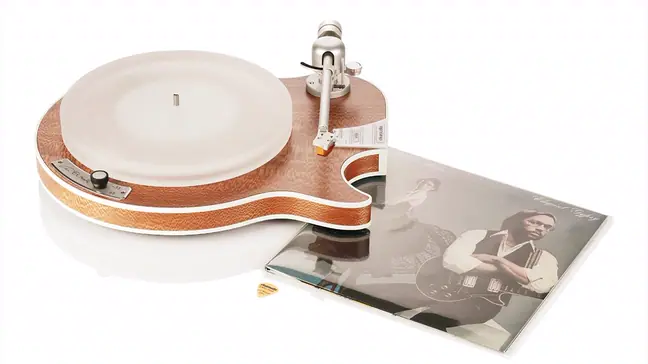 Clearaudio Celebrity Al Di Meola turntable