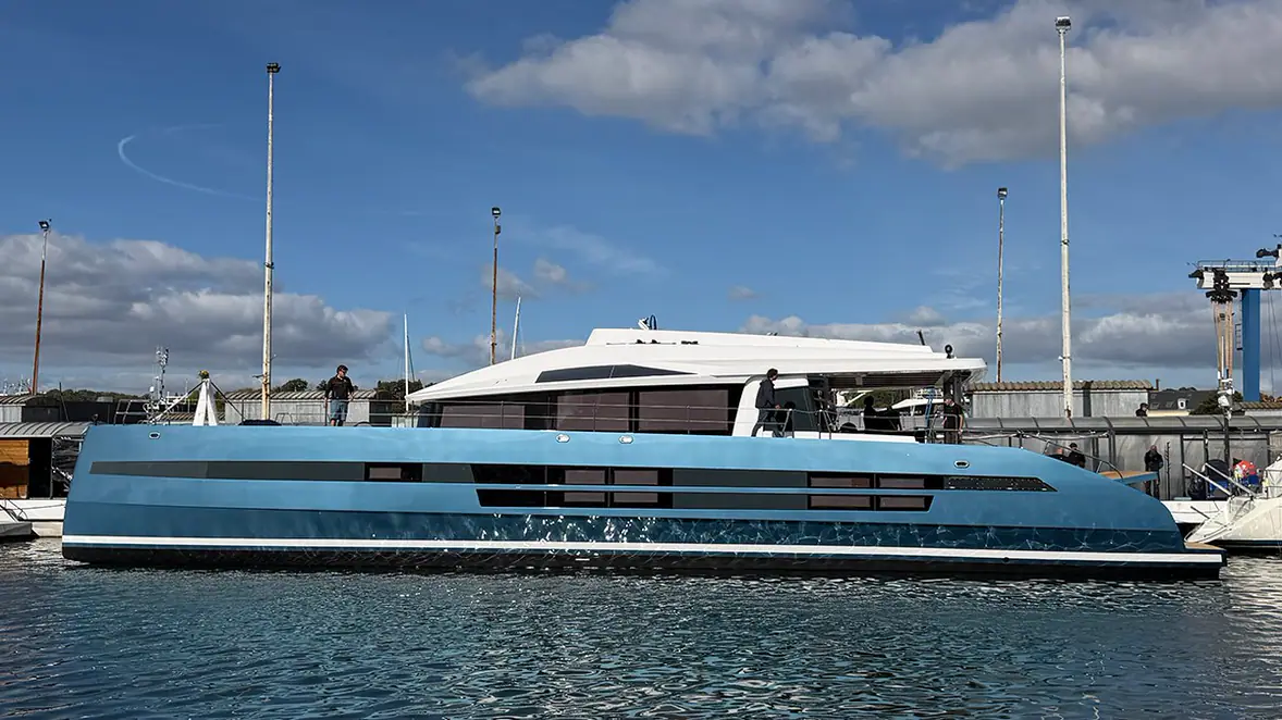 JFA Yachts Long Island 87 Catamaran hull