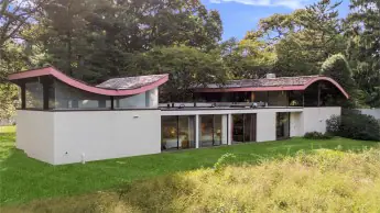 347 Duck Pond Road George Nemeny House NY